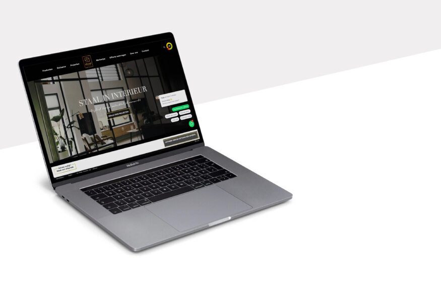 Staal in interieur mockup website